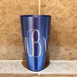 CUSTOMIZED MONOGRAMMED CUPS